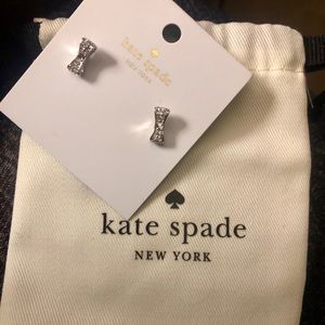 ♠️ Kate Spade Pave Bow Stud Earrings-Silver ♠️